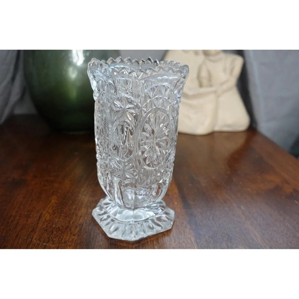 Vintage Hofbauer Byrdes Germany lead crystal vase sawtooth edges and etched bird
